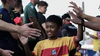 Anak-Anak SSB di Bandung Diundang Oxford United Berlatih di Sela-sela Piala Presiden 2025: Pengalaman yang Luar Biasa